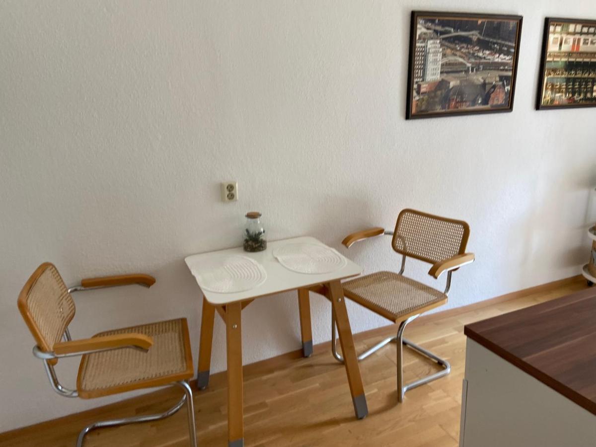 Schoene Ferienwohnung Mit Kostenlosem Parkplatz Cottbus Exterior photo